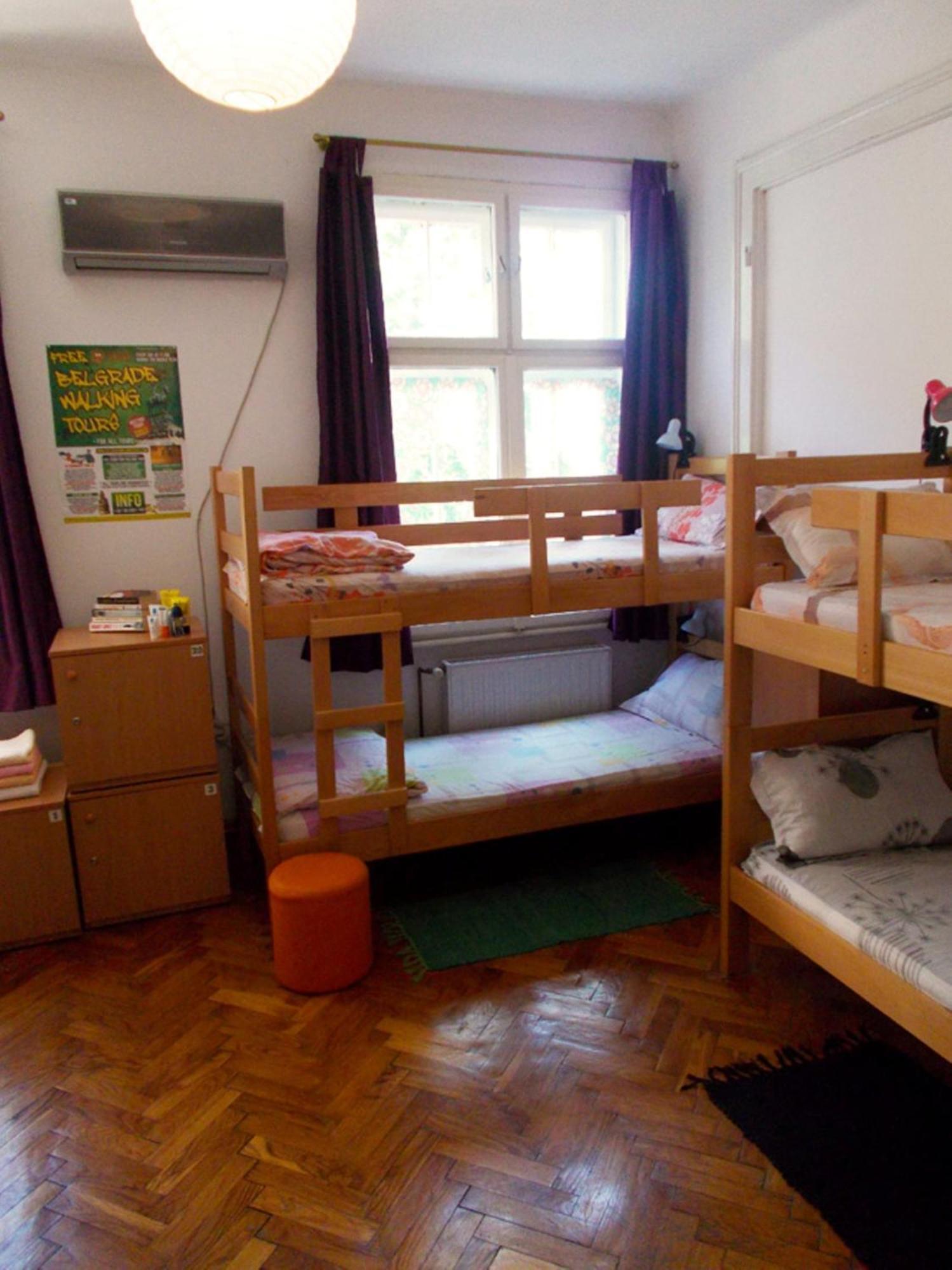 Hostel El Diablo Belgrad Rum bild