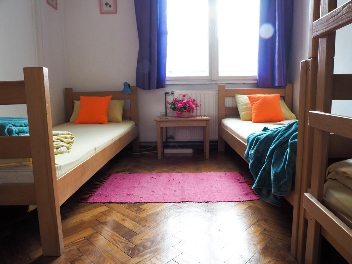 Hostel El Diablo Belgrad Exteriör bild
