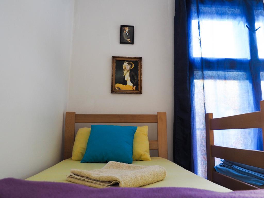 Hostel El Diablo Belgrad Exteriör bild